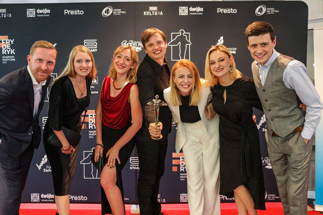 Zdjęcie do newsa Fryderyki 2021. Wyróżnienie dla ART’N’VOICES.
