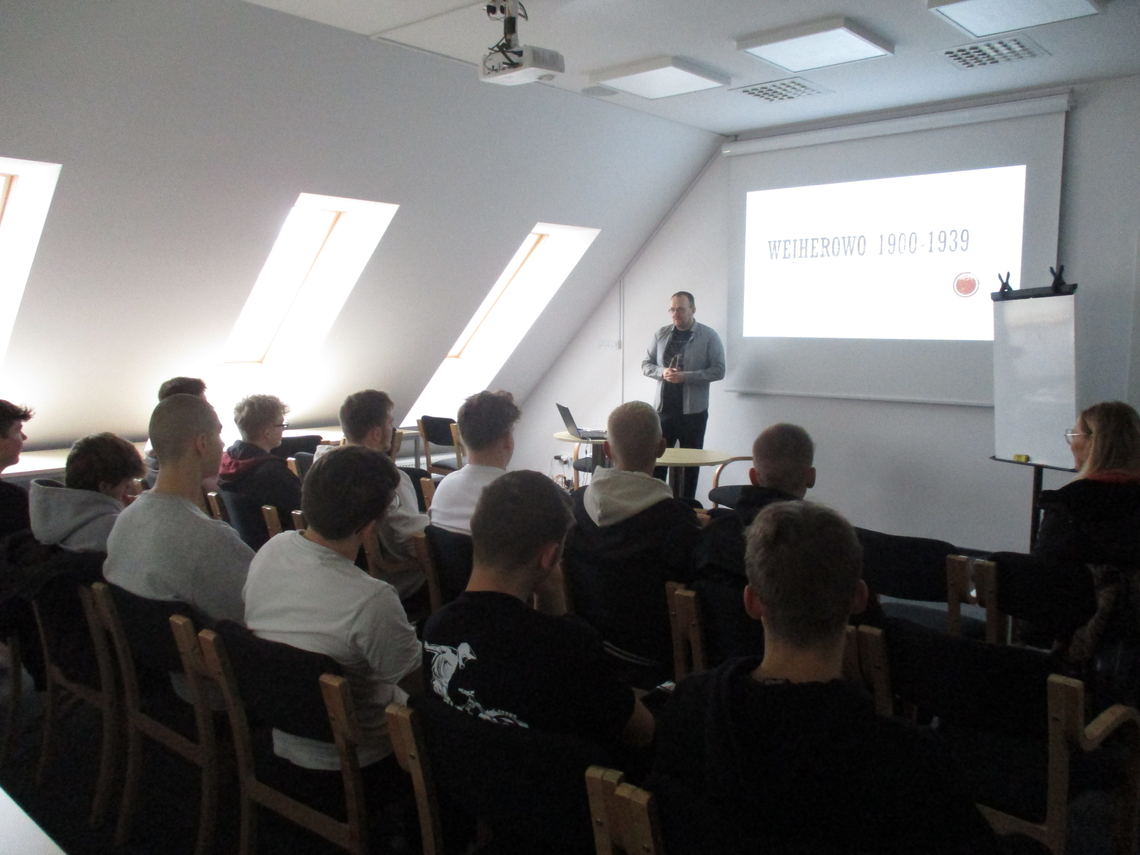 Zdjęcie do newsa O Grodzie Wejhera w pierwszej połowie XX wieku. Wykład dla uczniów „Elektryka”