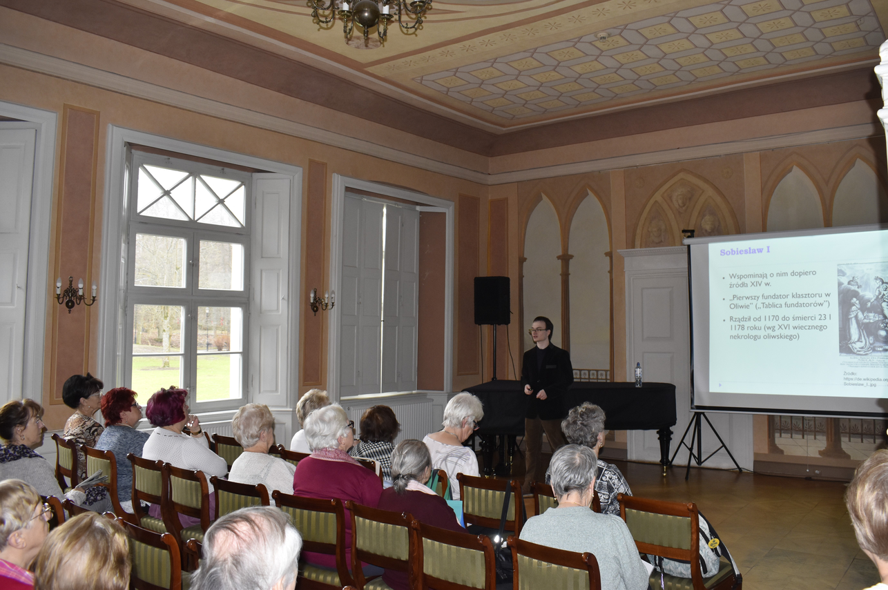 Zdjęcie do newsa O wczesnośredniowiecznym Pomorzu dla słuchaczy Uniwersytetu Trzeciego Wieku