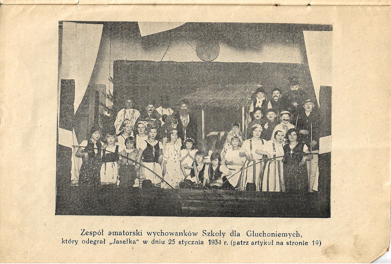 Zdjęcie do newsa GAZETKA SZKOLNA WYCHOWANKÓW SZKOŁY  DLA GŁUCHONIEMYCH W WEJHEROWIE