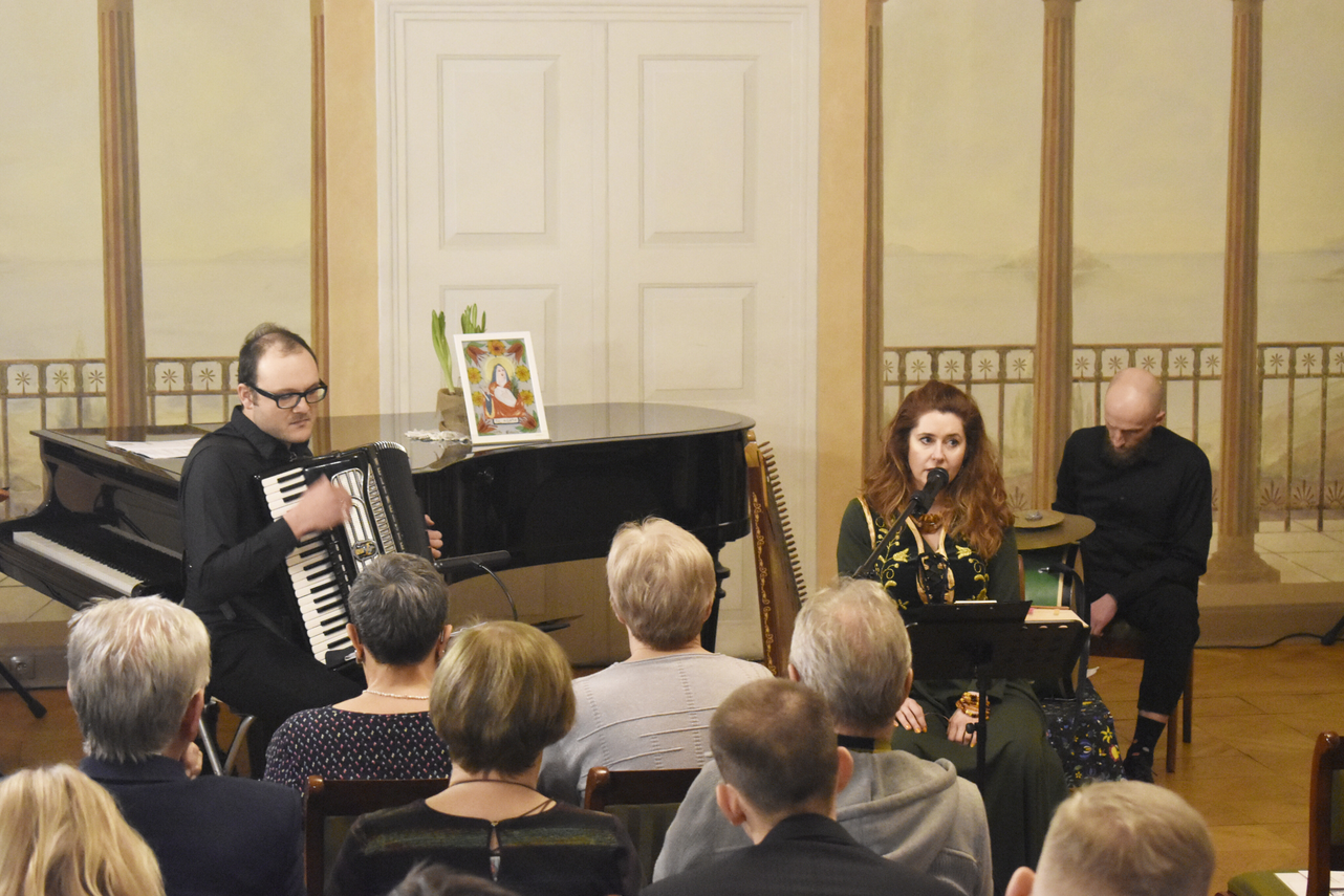 Zdjęcie do newsa ŚWIĘCI PATRONI. LXXIV koncert z cyklu „Spotkania z muzyką Kaszub”