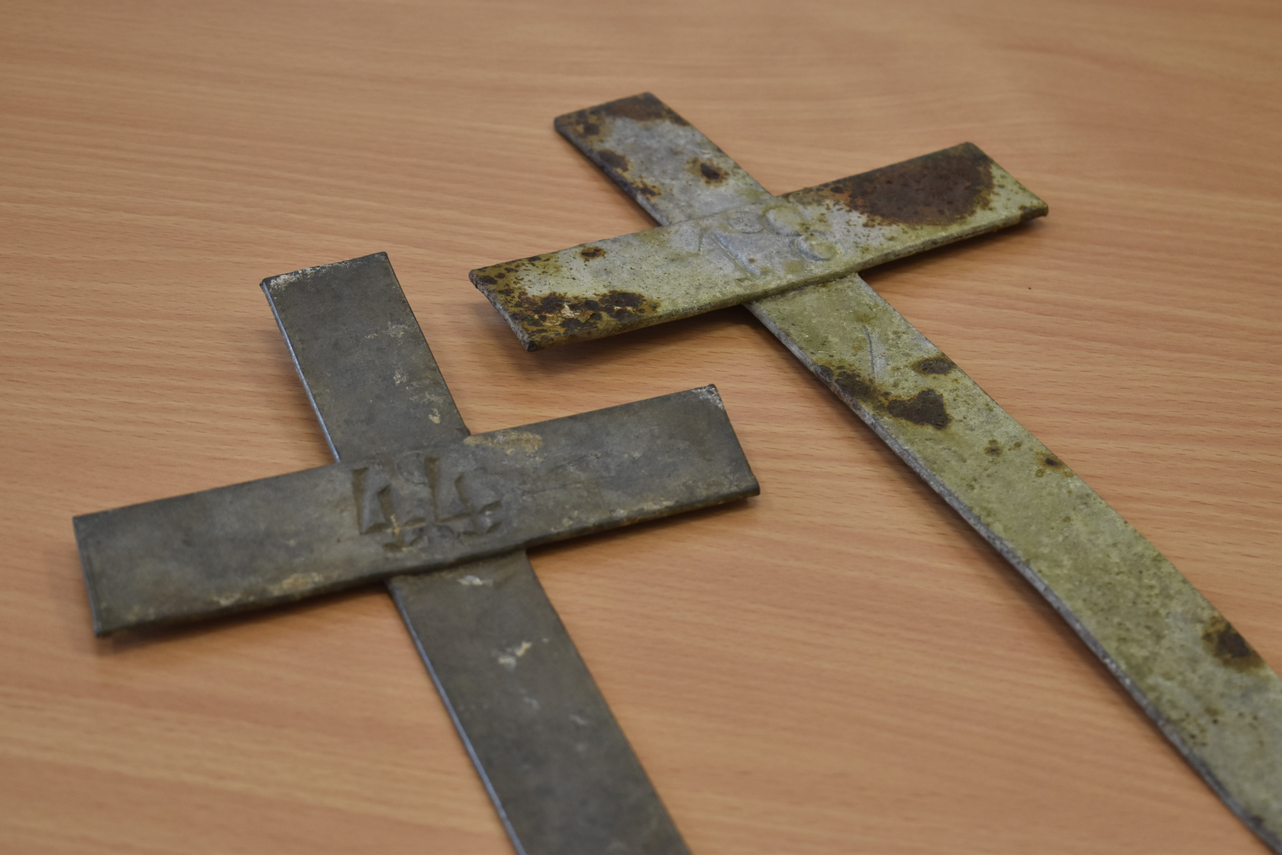 Zdjęcie do newsa Krzyże w darze – znaki trudnej historii