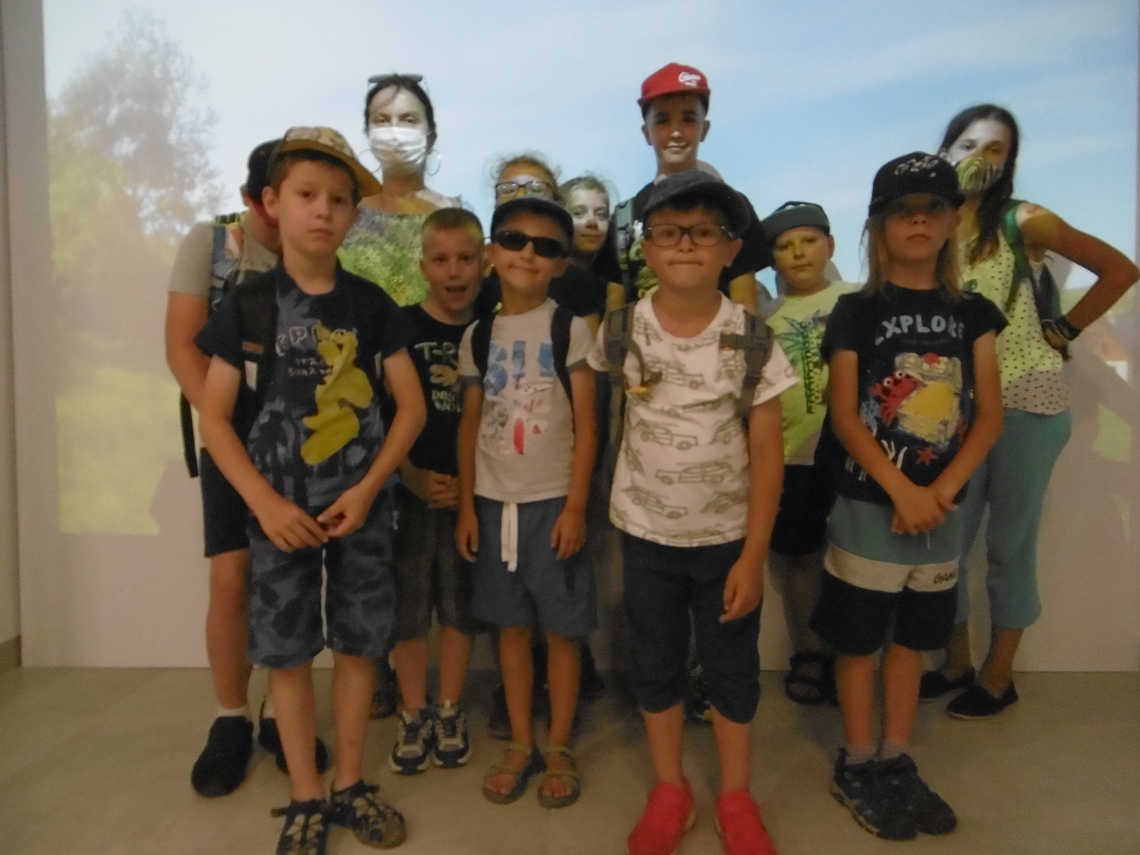 Zdjęcie do newsa Naju Szkòla w naju Ksążnicë