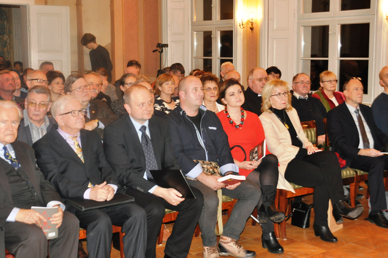 Zdjęcie do newsa Wszystkie drogi prowadzą do Wejherowa. Benefis Edmunda Szczesiaka